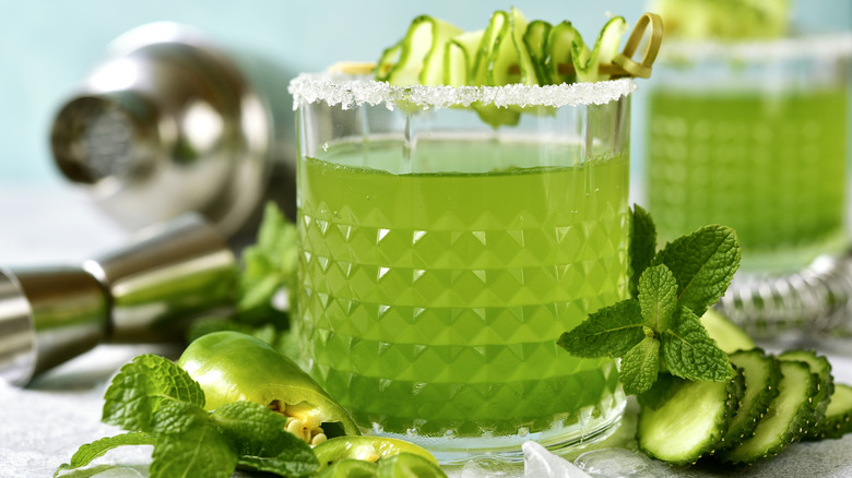 green cucumber cocktail