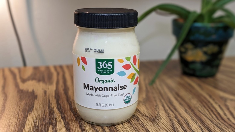 365 mayo jar