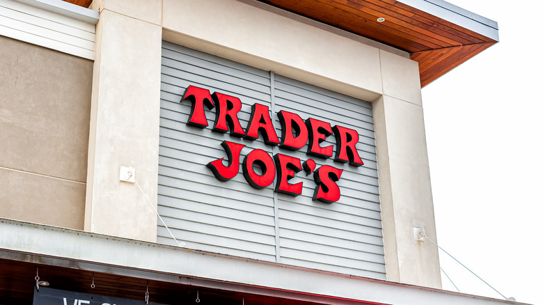 Trader Joe's sign