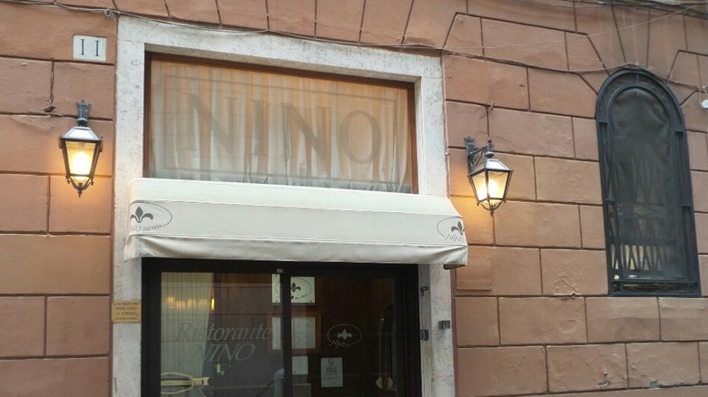 Ristorante Nino exterior signage