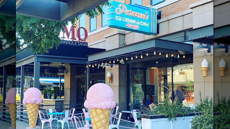 Exterior of Petersen's Ice Cream