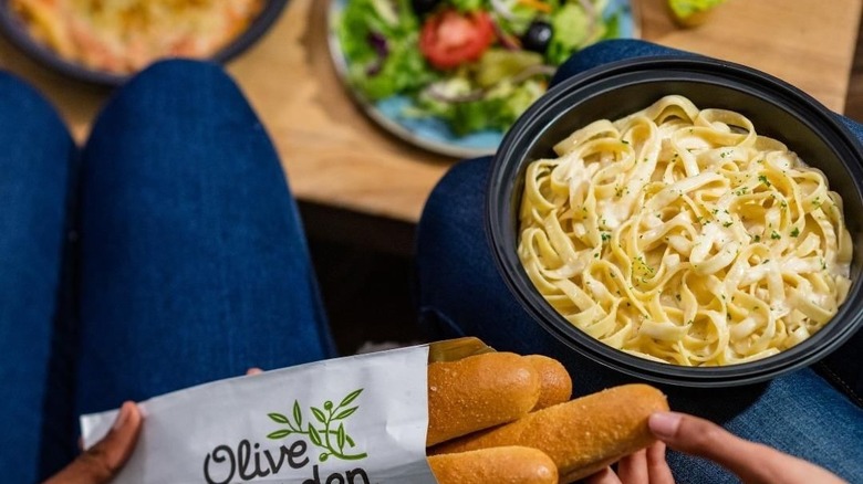 Olive Garden takeout pasta