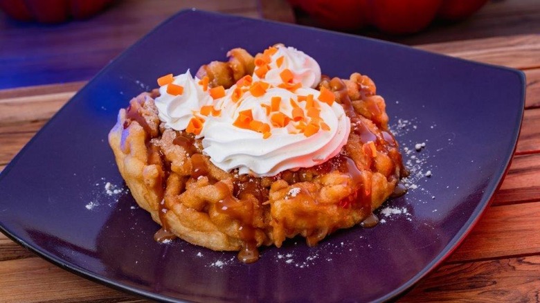 Disneyland pumpkin spice funnel cake