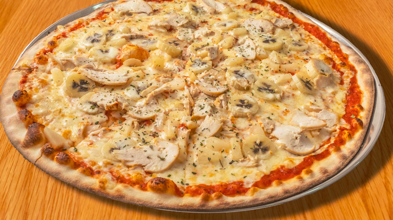 Chicken banana pineapple pizza pie