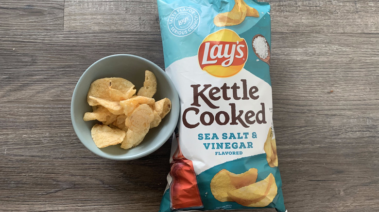 Lay's Kettle Sea Salt & Vinegar