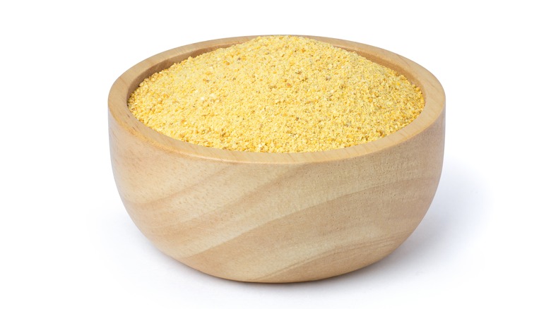 A bowl of cornmeal