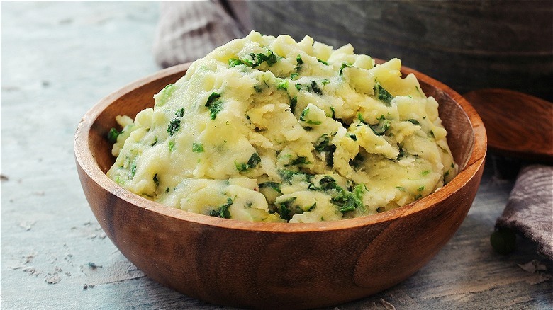 Mashed potatoes with greens