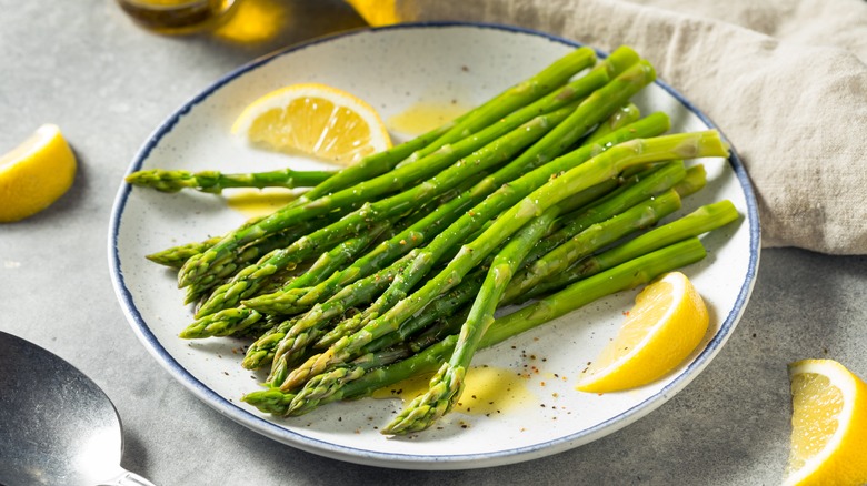 Asparagus on a plate