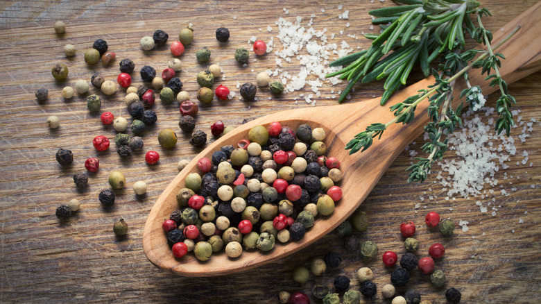 Peppercorn varieties wooden spoon