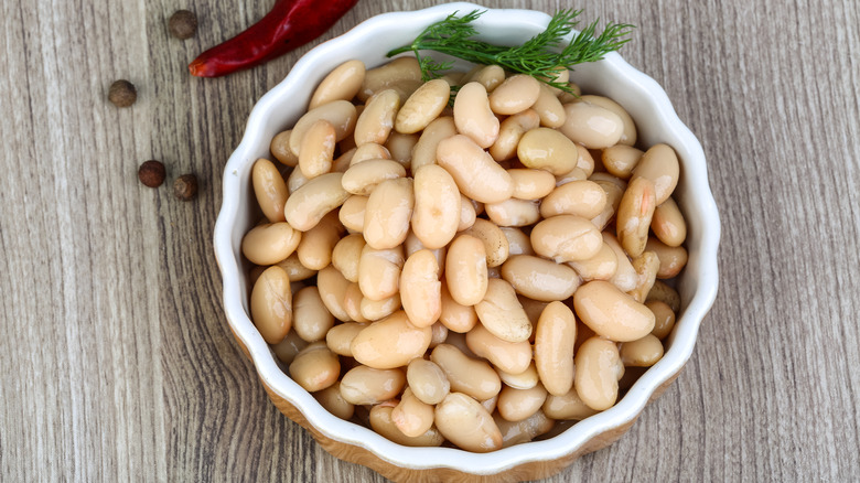 Bowl of cannellini beans