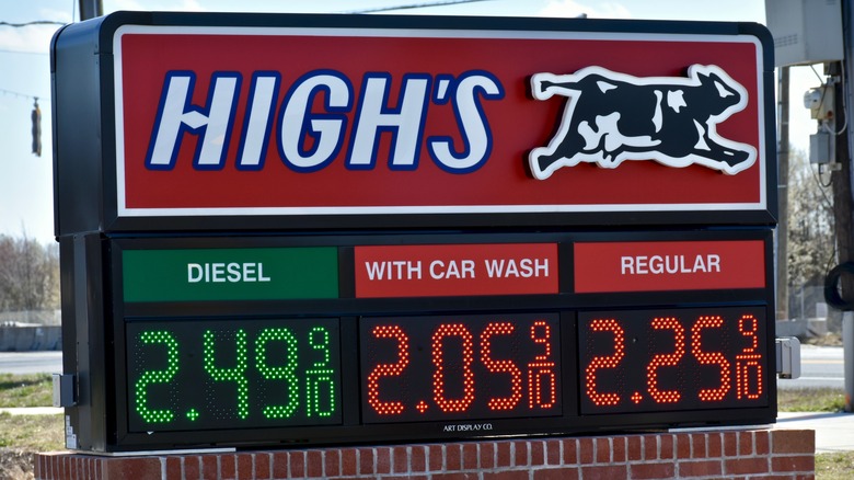 High's exterior gas sign