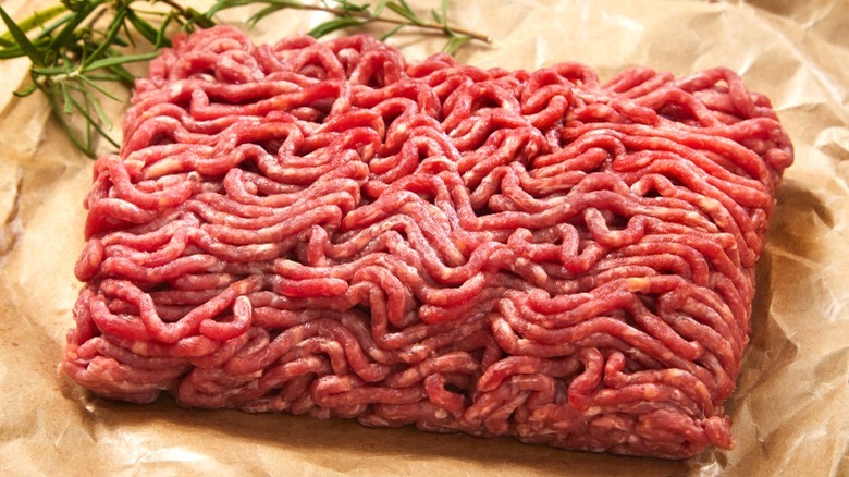 raw ground beef on paper