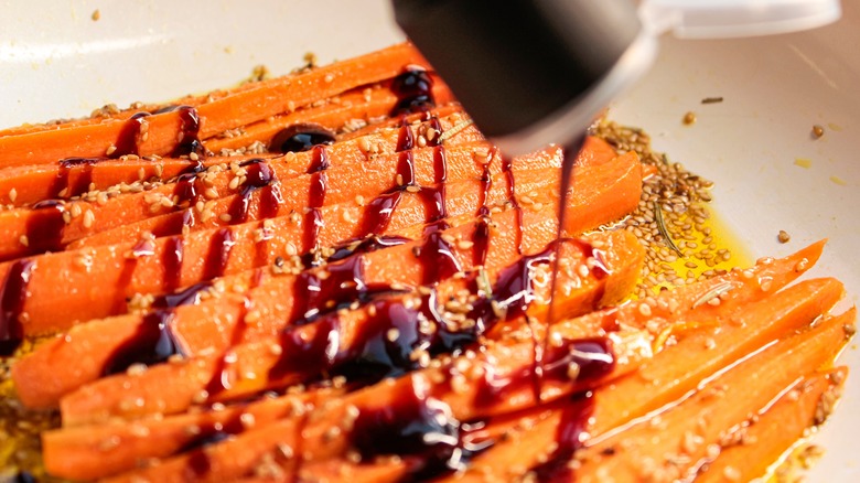 carrots with balsamic glaze