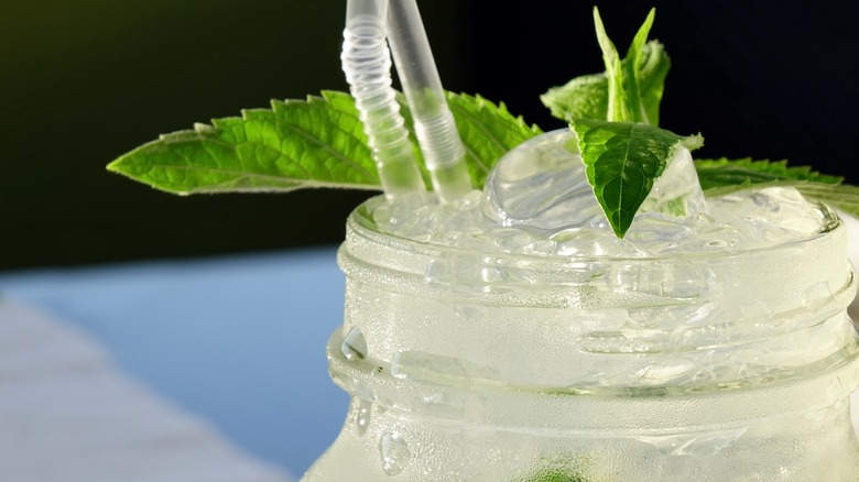 Mojito in Mason Jar