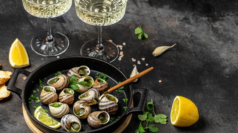 lemon garlic snails white wine