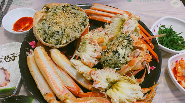 Snow crab filled with fried rice