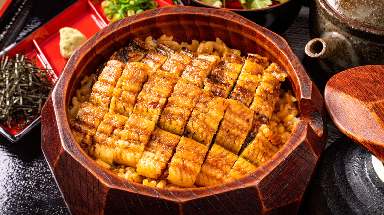 Bowl of hitsumabushi grilled eel