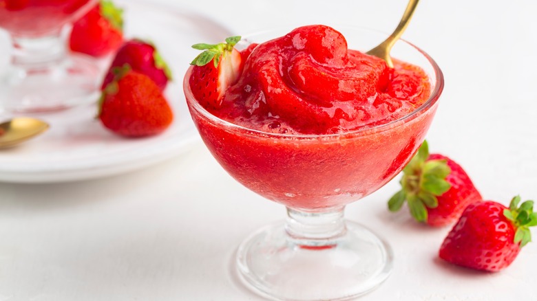 Strawberry granita glass