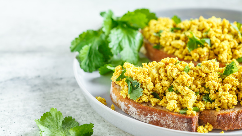 tofu scramble on toast