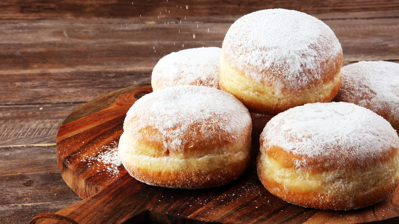 Krapfen with powdered sugar