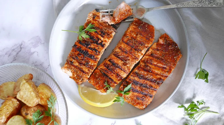 Plate of grilled salmon