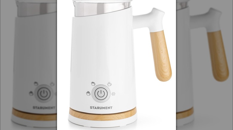 A display shows the Starument Electric Milk Frother