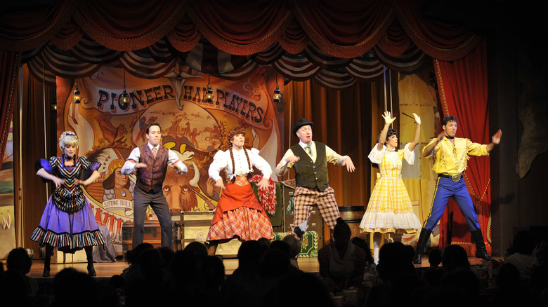 Hoop-Dee-Doo cast members