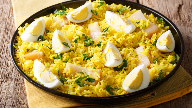 Classic kedgeree in black bowl