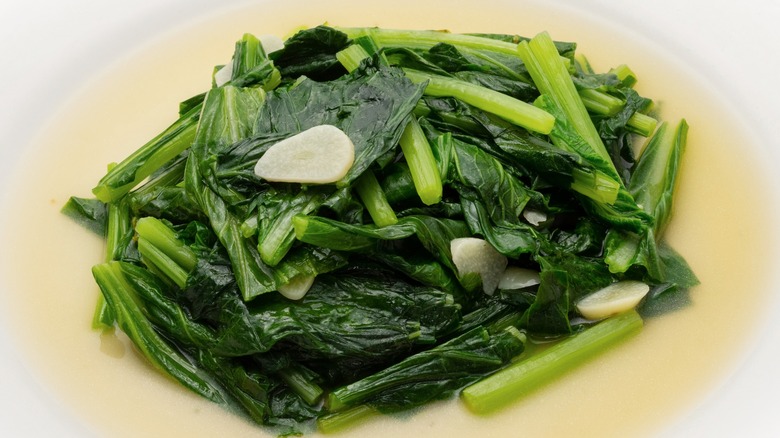 Spinach sautéed with garlic 