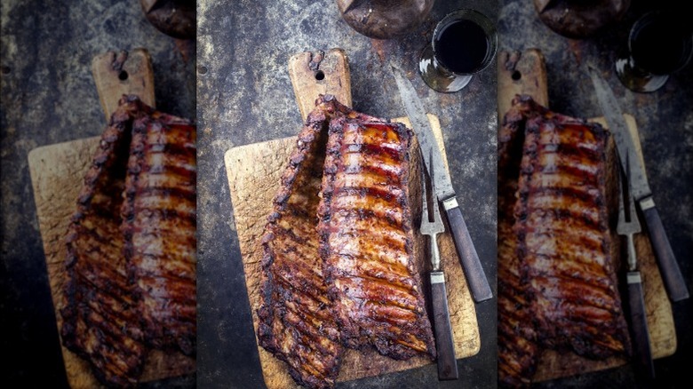 grilled rib rack red wine