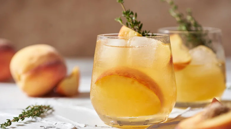 Summertime Peach Whiskey Smash