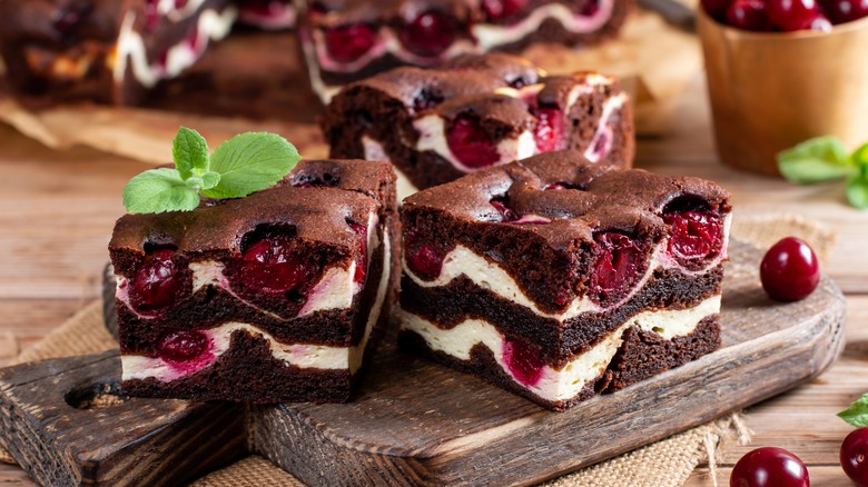 14 Brownie Baking Hacks You'll Wish You Knew Sooner