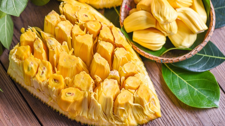 Jackfruit sliced yellow