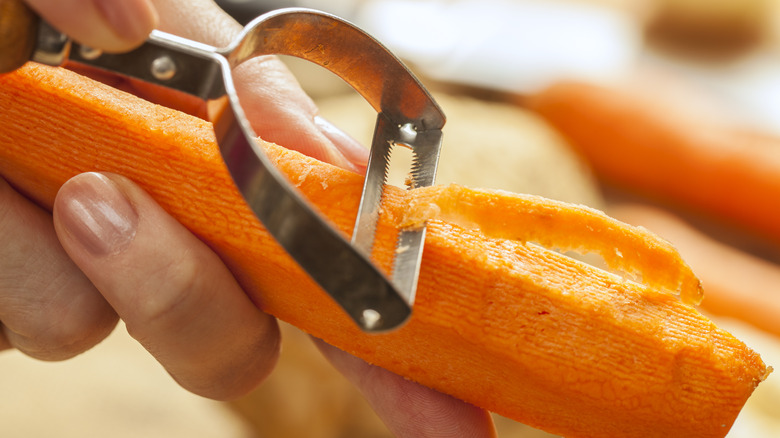 Peeling carrot ribbons