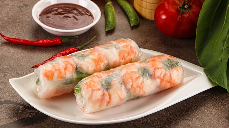 Vietnamese summer rolls with shrimp