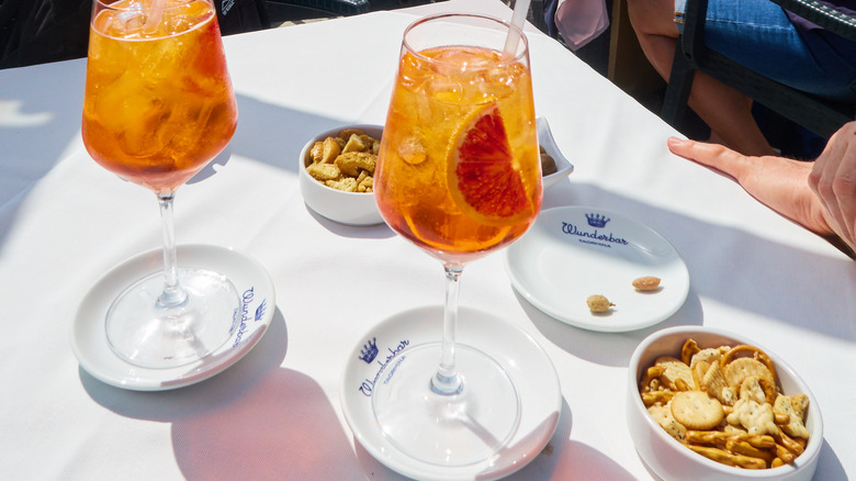 Aperol aperitivo with crackers
