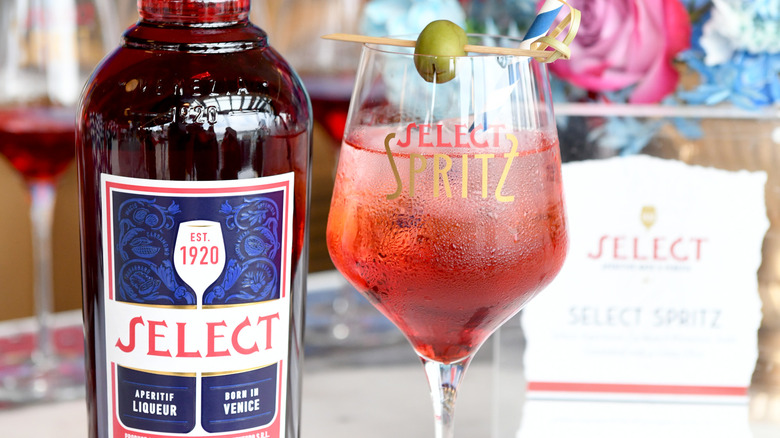 select aperitivo with spritz