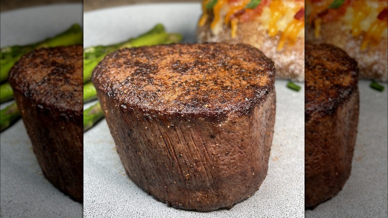 Outback filet mignon