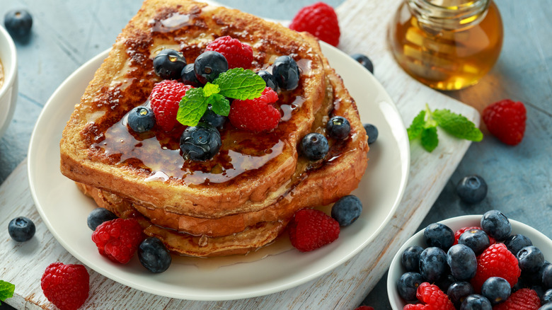 French toast with berries and syrup