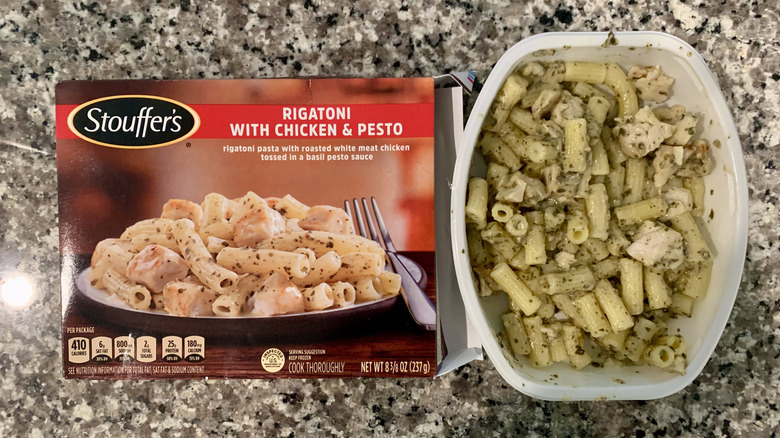 Stouffer's Frozen Rigatoni Roasted Chicken Pesto