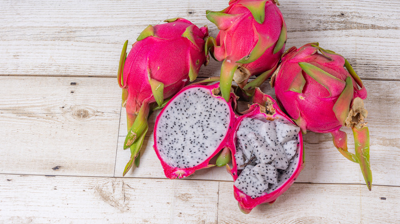 Cut and whole pitaya 