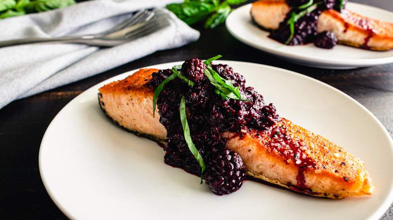 salmon with blackberry sauce