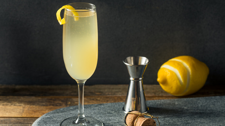 French 75 cocktail