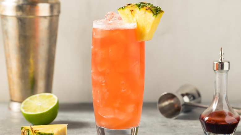 Singapore Sling cocktail