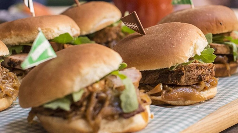 pork sliders with bacon and onion jam displayed on table