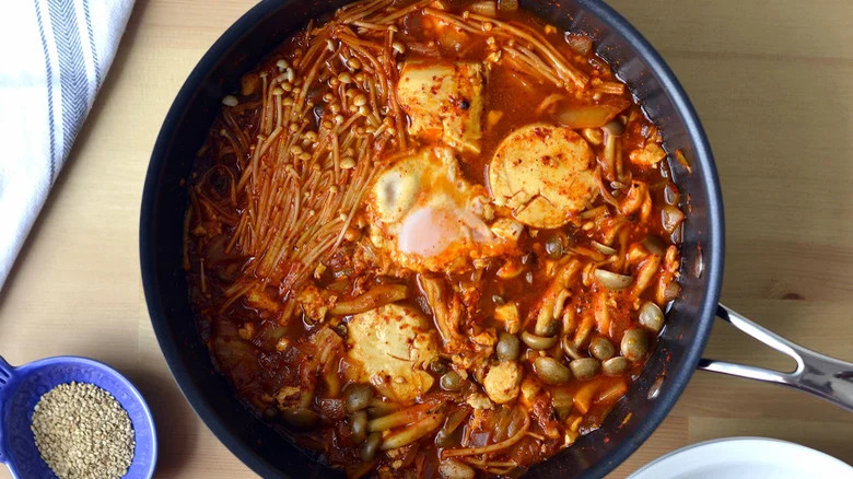 Korean tofu soup