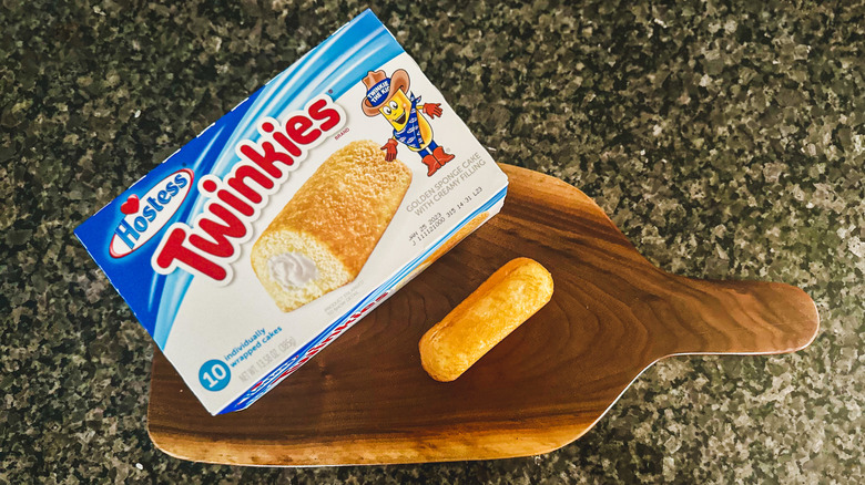 Hostess Twinke box and snack cake