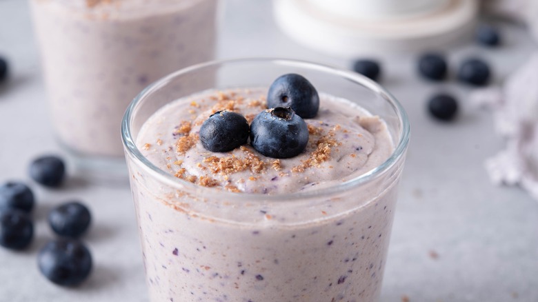 Blueberry flax smoothie