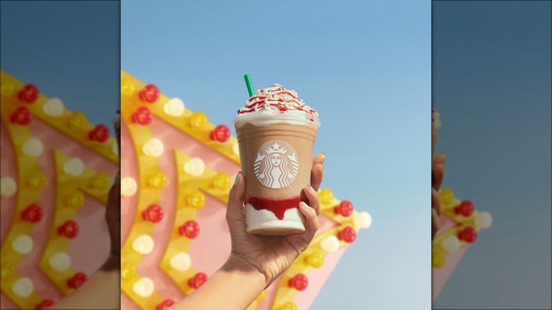 Starbucks Strawberry Funnel Cake Frappuccino