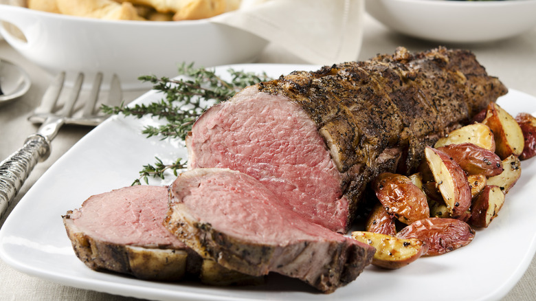 Roast beef on a plate